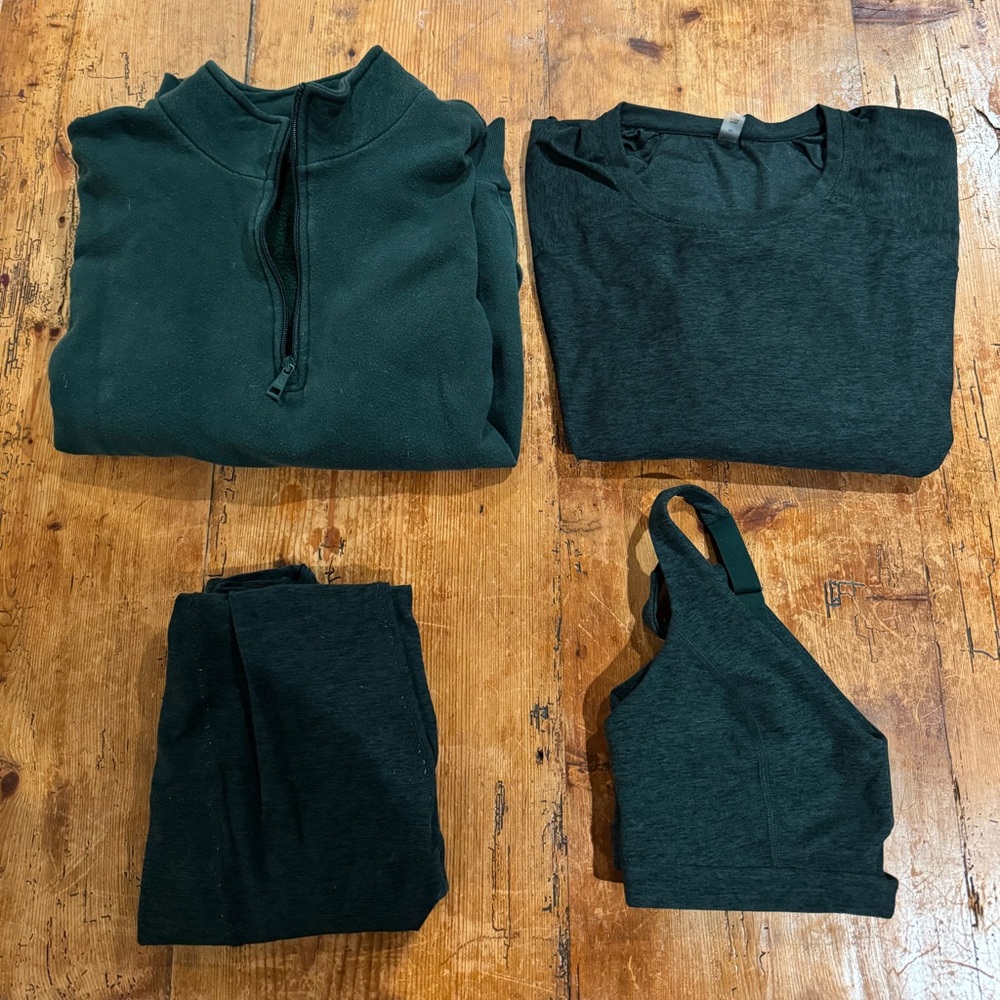 Beyond Yoga Forest Green Bundle